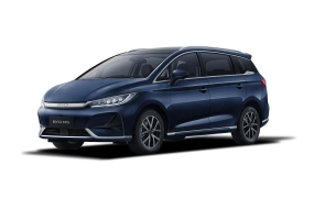 BYD M6