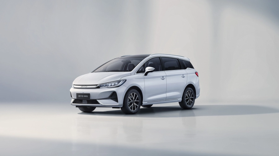 BYD M6 - 2